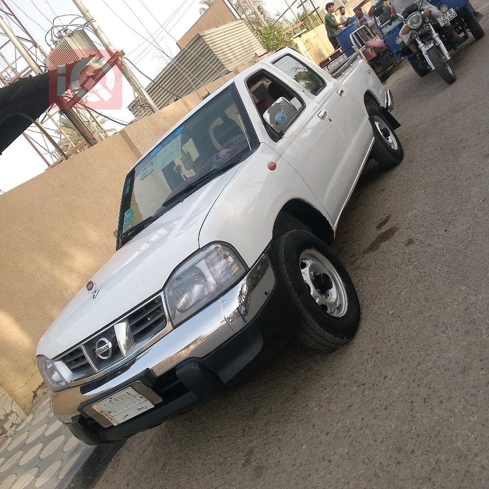 نيسان بيك اب